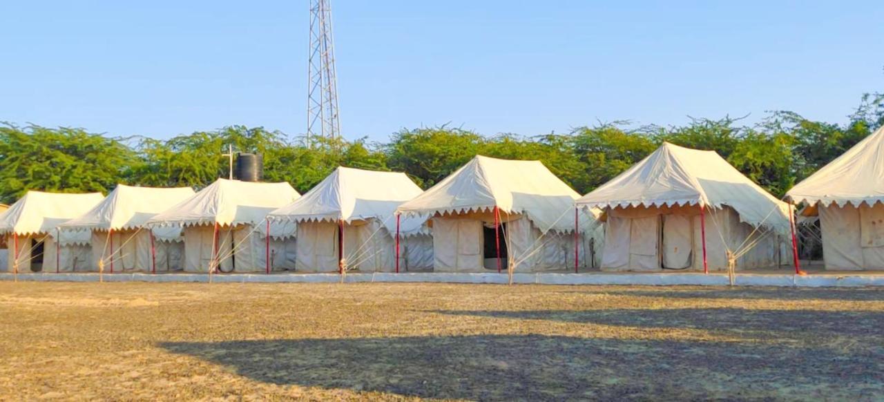 Mahefeel E Rann Resort Bherandiala Екстер'єр фото